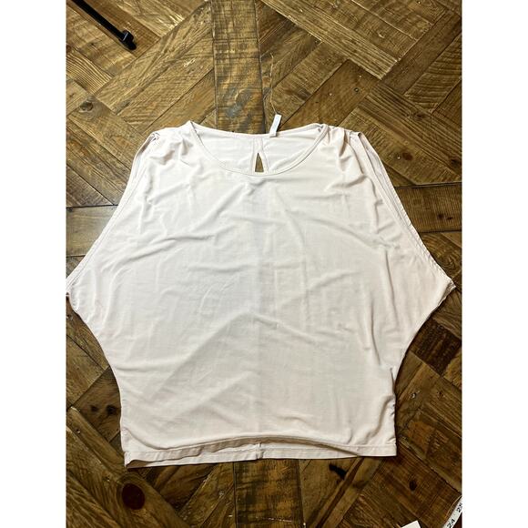 Fabletics Cream Open Back Tencil Sleeveless Shirt - Picture 9 of 9